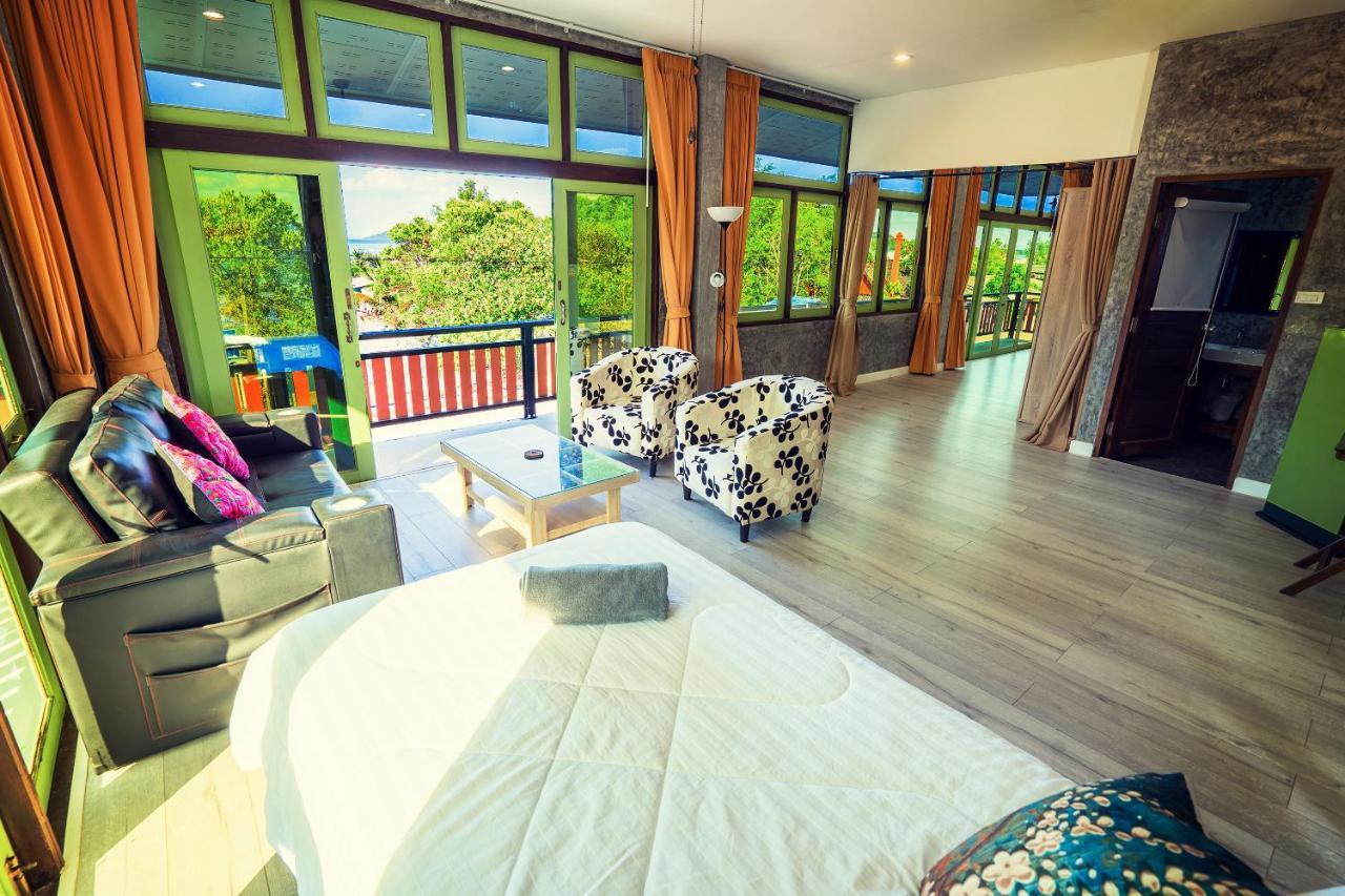 Tonmai Suites Koh Lanta Exterior photo