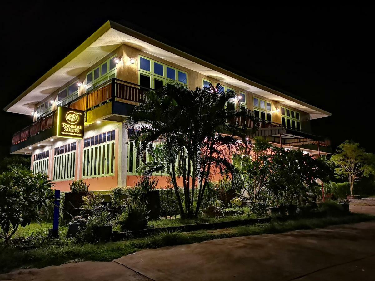 Tonmai Suites Koh Lanta Exterior photo