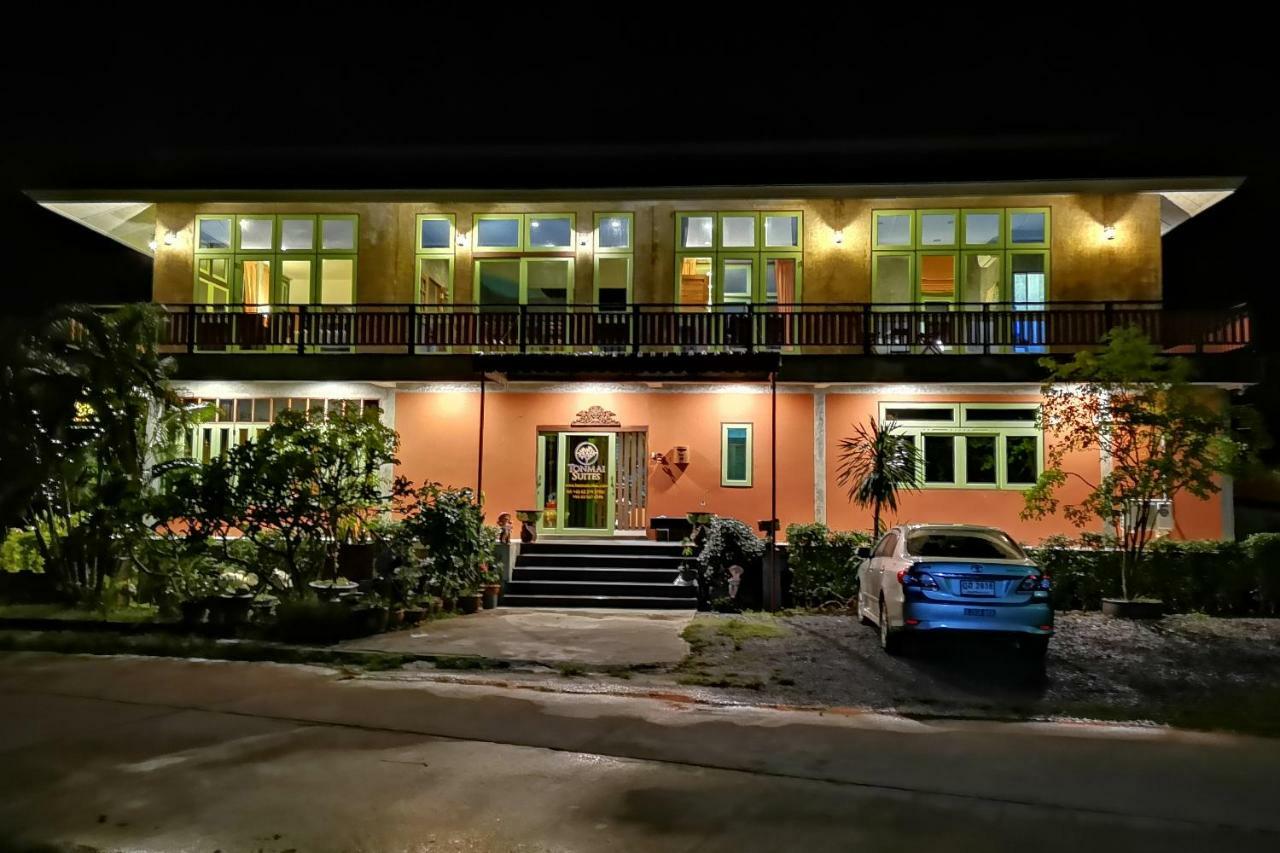 Tonmai Suites Koh Lanta Exterior photo